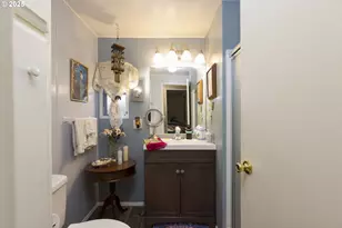 11526 SW Royal Villa Dr, Portland, OR 97224 - Photo 26