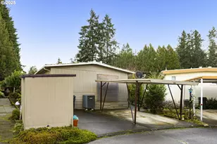 11526 SW Royal Villa Dr, Portland, OR 97224 - Photo 6