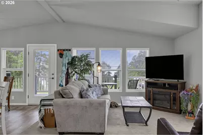 8490 NW Seal Rock St, Seal Rock, OR 97376 - Photo 14