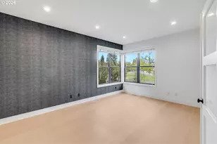 10682 SW Berkshire St, Portland, OR 97225 - Photo 4