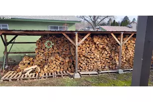 113 SE 3rd Ave, Milton-Freewater, OR 97862 - Photo 32