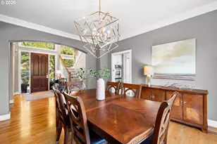 17485 Brookhurst Dr, Lake Oswego, OR 97034 - Photo 10