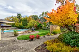 2230 W Harvard Ave, Roseburg, OR 97471 - Photo 38