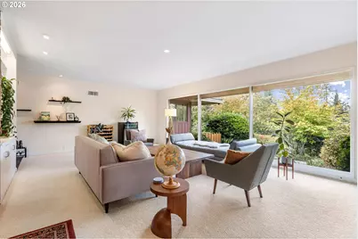 2230 W Harvard Ave, Roseburg, OR 97471 - Photo 16