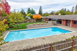 2230 W Harvard Ave, Roseburg, OR 97471 - Photo 42