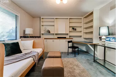 2595 Highland Oaks Dr, Eugene, OR 97405 - Photo 24