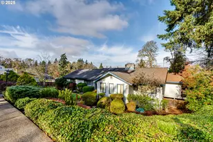 2595 Highland Oaks Dr, Eugene, OR 97405 - Photo 2
