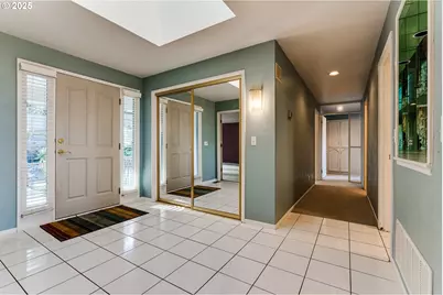 2595 Highland Oaks Dr, Eugene, OR 97405 - Photo 6