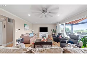 428 N Underwood St, Kennewick, WA 99336 - Photo 6