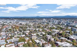 2245 SW Park Pl, Portland, OR 97205 - Photo 38