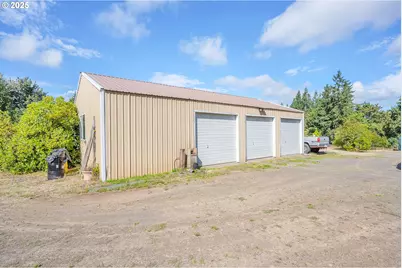 66502 Doetsch Rd, Deer Island, OR 97054 - Photo 22