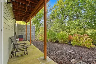 13217 SW Summerwood Dr, Portland, OR 97223 - Photo 28