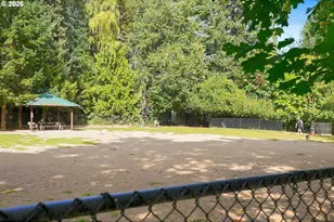 13217 SW Summerwood Dr, Portland, OR 97223 - Photo 42