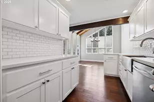 6165 SW Heights Ln, Beaverton, OR 97007 - Photo 20