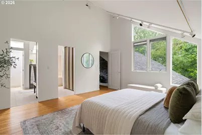 710 NW Winchester Ter, Portland, OR 97210 - Photo 32