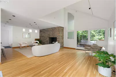 710 NW Winchester Ter, Portland, OR 97210 - Photo 12