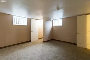 1522 N Rosa Parks Way, Portland, OR 97217 - Photo 14