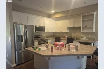 37861 Nettie Connett Dr, Sandy, OR 97055 - Photo 2