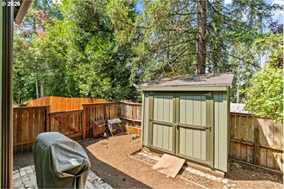 537 S 71st St, Springfield, OR 97477 - Photo 36
