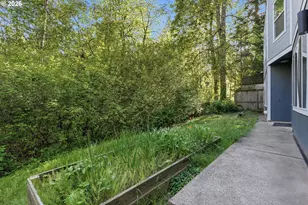 11015 SW 41st Ave, Portland, OR 97219 - Photo 26