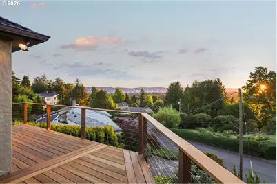 411 SE 65th Ave, Portland, OR 97215 - Photo 40