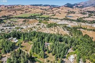 283 Upper Terrace Ln, Glide, OR 97443 - Photo 38