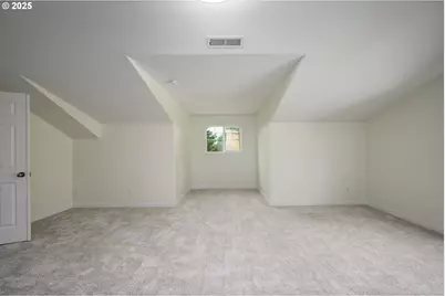 1145 Ludgate Dr, Eugene, OR 97402 - Photo 6