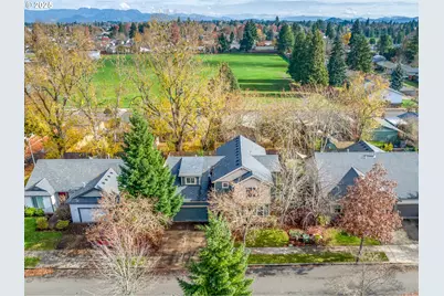 1145 Ludgate Dr, Eugene, OR 97402 - Photo 36