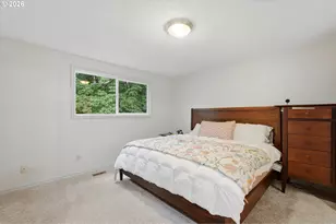 6717 Oakridge Dr, Gladstone, OR 97027 - Photo 16