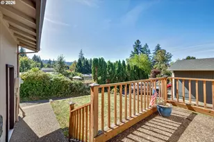344 SE Shafford St, Estacada, OR 97023 - Photo 2