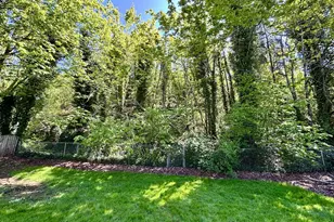 38684 Natures Garden St, Springfield, OR 97478 - Photo 26