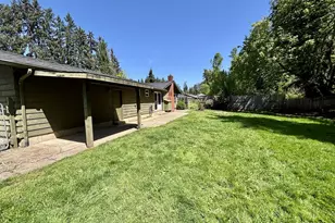 38684 Natures Garden St, Springfield, OR 97478 - Photo 22
