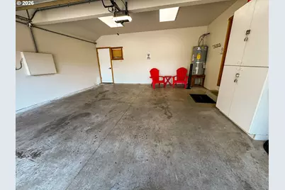 5670 Barefoot Ln, Pacific City, OR 97135 - Photo 32