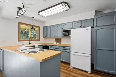 392 Baker Rd, Stevenson, WA 98648 - Photo 12