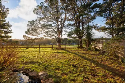 2340 S Crestline Dr, Waldport, OR 97394 - Photo 38