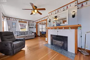 416 S Downing St, Seaside, OR 97138 - Photo 22