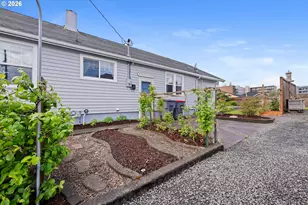 416 S Downing St, Seaside, OR 97138 - Photo 12