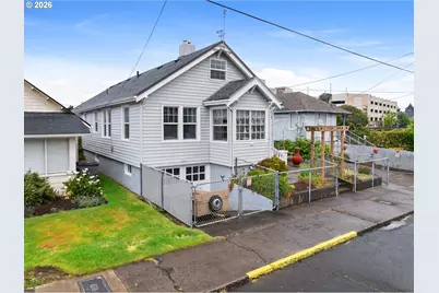 416 S Downing St, Seaside, OR 97138 - Photo 2