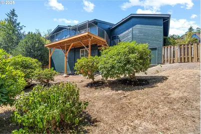 2 Falstaff St, Lake Oswego, OR 97035 - Photo 38