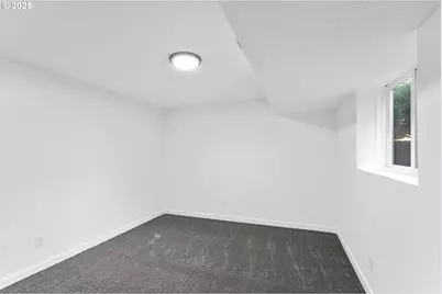 2 Falstaff St, Lake Oswego, OR 97035 - Photo 36