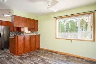 910 Cornell Ave, Gladstone, OR 97027 - Photo 12