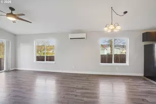 50 Hill Dr, Cathlamet, WA 98612 - Photo 8