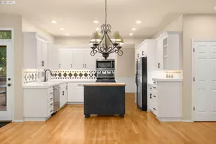 3208 SW Luradel St, Portland, OR 97219 - Photo 12