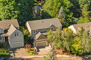 3208 SW Luradel St, Portland, OR 97219 - Photo 2