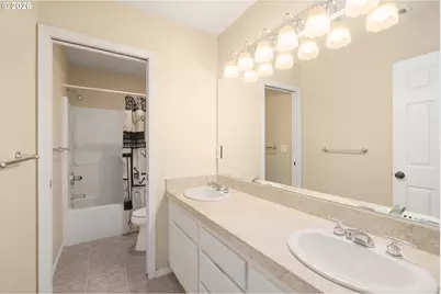 3208 SW Luradel St, Portland, OR 97219 - Photo 38