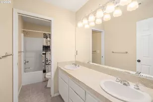 3208 SW Luradel St, Portland, OR 97219 - Photo 38