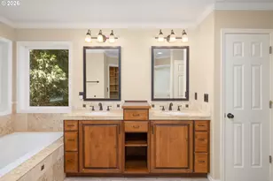 3208 SW Luradel St, Portland, OR 97219 - Photo 28