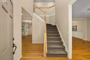 3208 SW Luradel St, Portland, OR 97219 - Photo 4