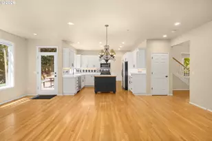 3208 SW Luradel St, Portland, OR 97219 - Photo 18