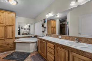 15781 Lava Dr, La Pine, OR 97739 - Photo 20